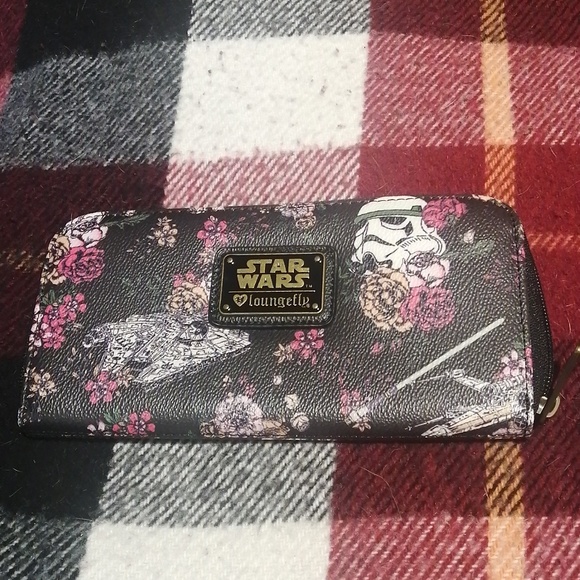 Loungefly Handbags - Disney Star Wars Loungefly wallet